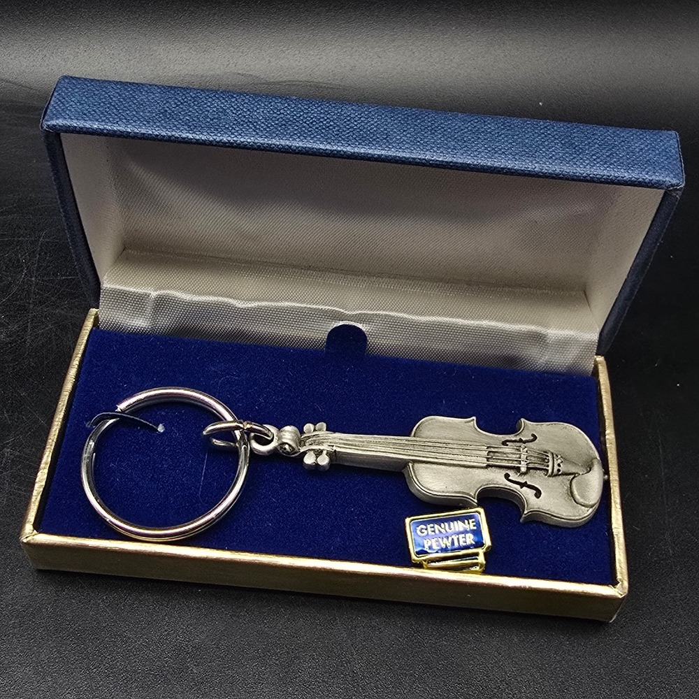 FORT Pewter Violin Key Chain Key Ring In Box Music Teacher Gift